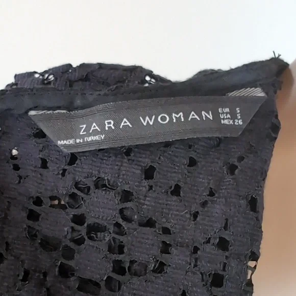 💙Zara Black Lace Pinafore Ruffle Blouse Top Sheer Crochet Flounce Trim Black - Picture 7 of 10